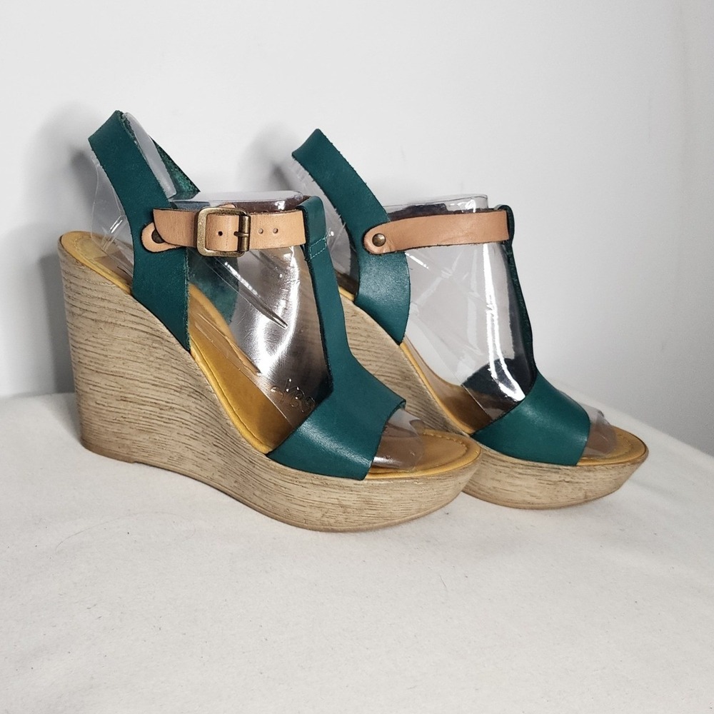 BC Footwear Teal Leather T-Strap Wedge Platform Sandals Made in Italy Size 39